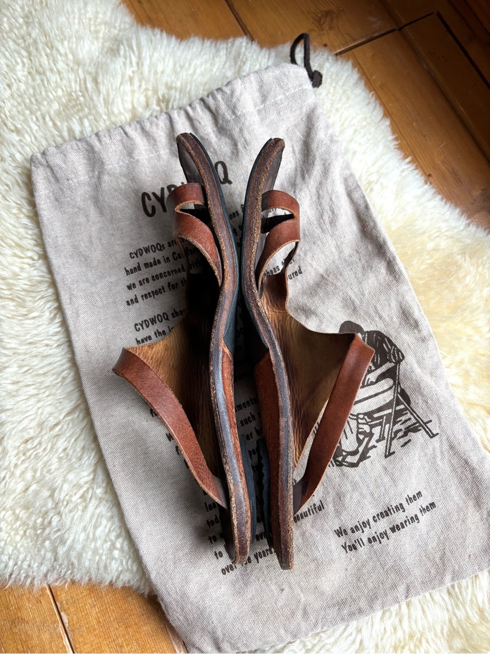 Cydwoq Handcrafted Leather Sandals - Picture 6 of 10